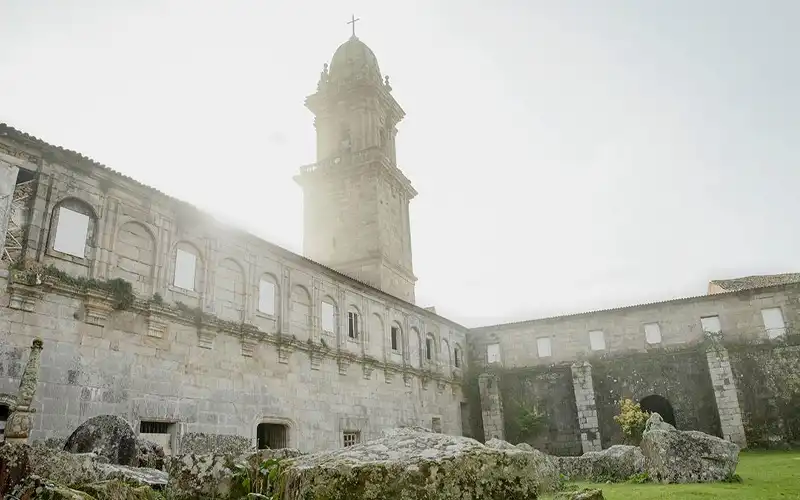 Monasterio de Santa María de Oia