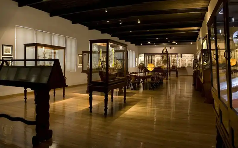 guia turistica de Bueu - Museo Masso