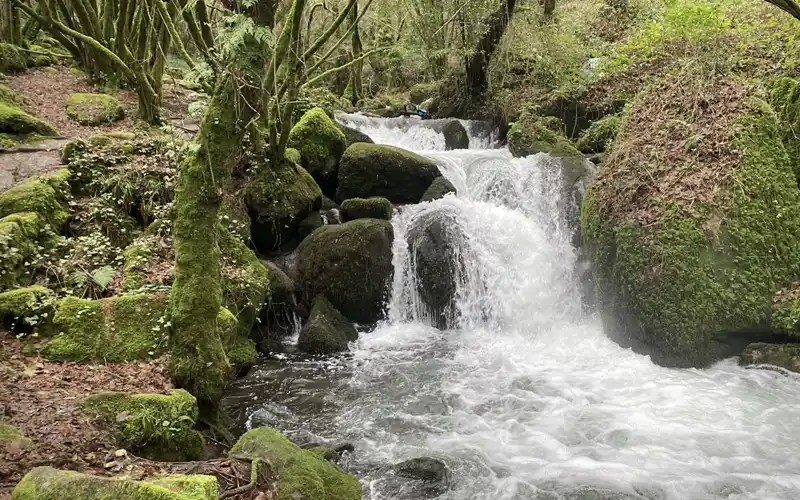 Guia turistica Catoira 2025 - Ruta da pedra e auga