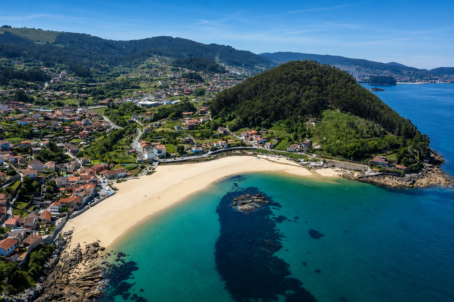 Guía turística de Marín: playas y costa de la ría de Pontevedra