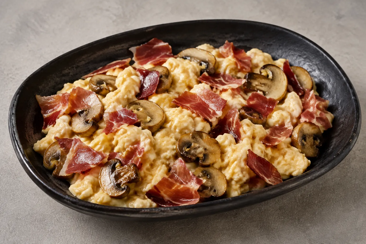 Imagen de la receta Revuelto de setas y jamón