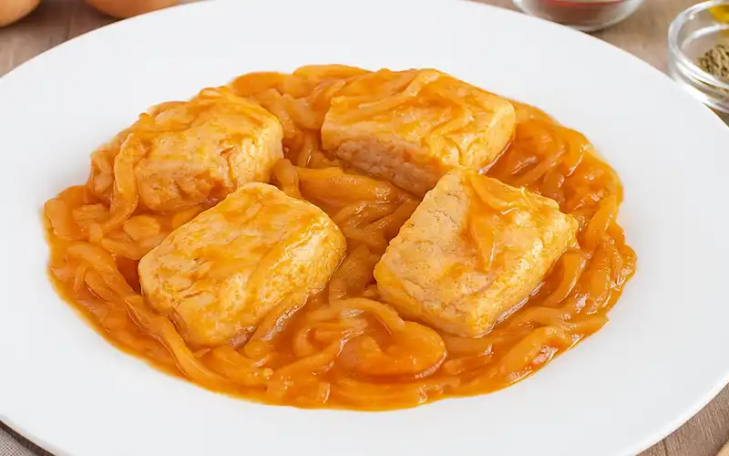 Bonito encebollado, receta facil